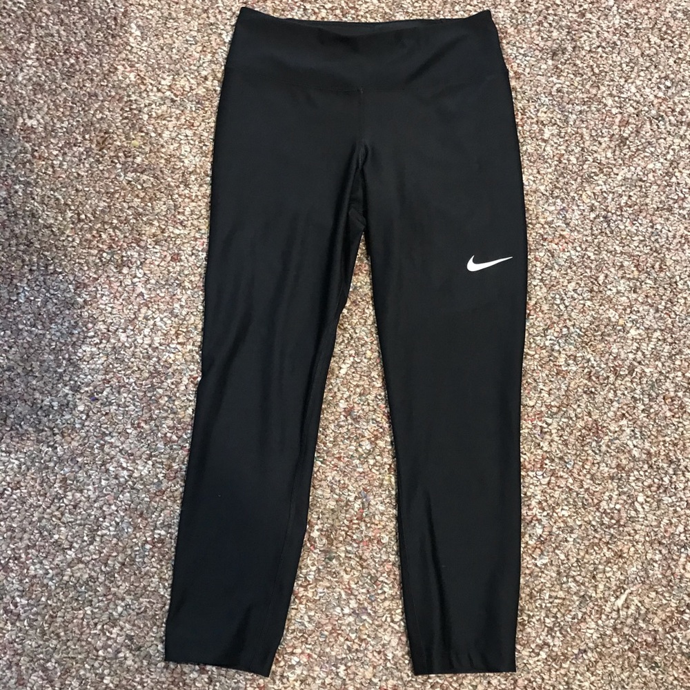 Nike Black Capri Leggings